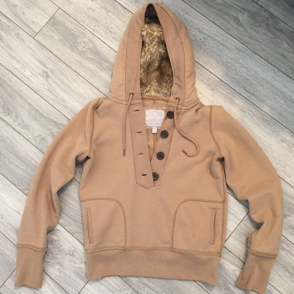 AEO sweater